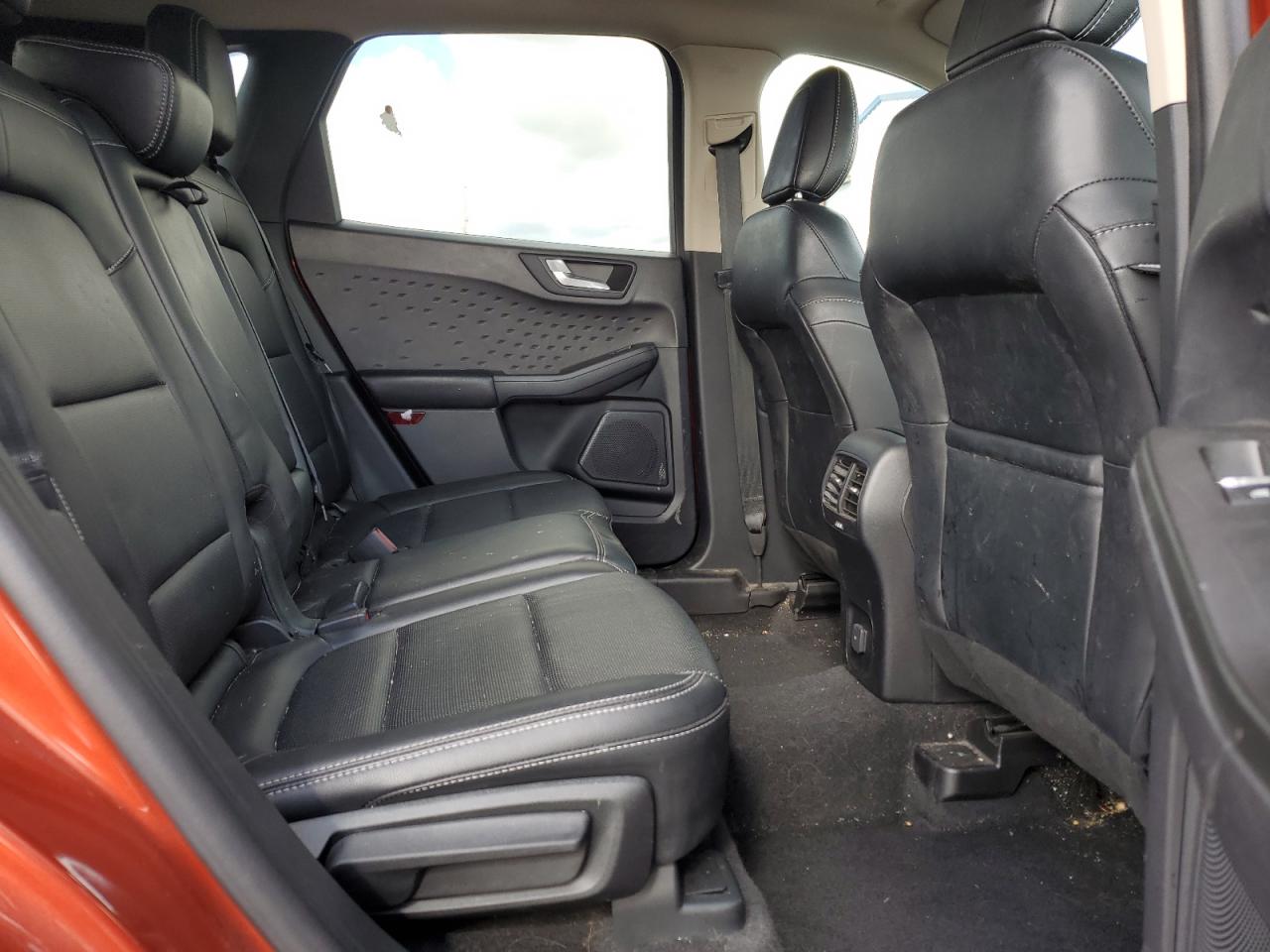 2020 Ford Escape VIN 1FMCU9H66LUB08632 Copart auction photo, front end damage thumbnail 11