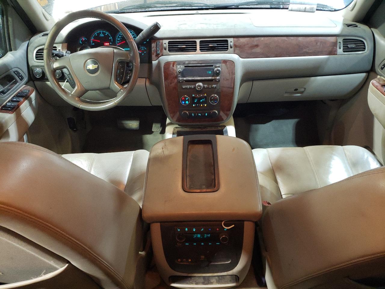 2012 Chevrolet Tahoe VIN 1GNSKBE03CR290314 Copart auction photo, water/flood / minor dent/scratches damage thumbnail 8