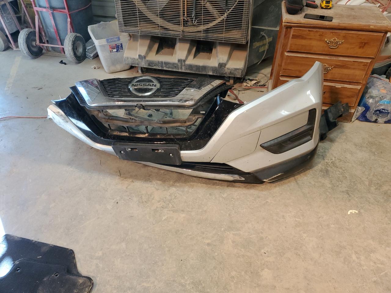 2019 Nissan Rogue VIN 5N1AT2MT6KC843581 Copart auction photo, front end / undercarriage damage thumbnail 15