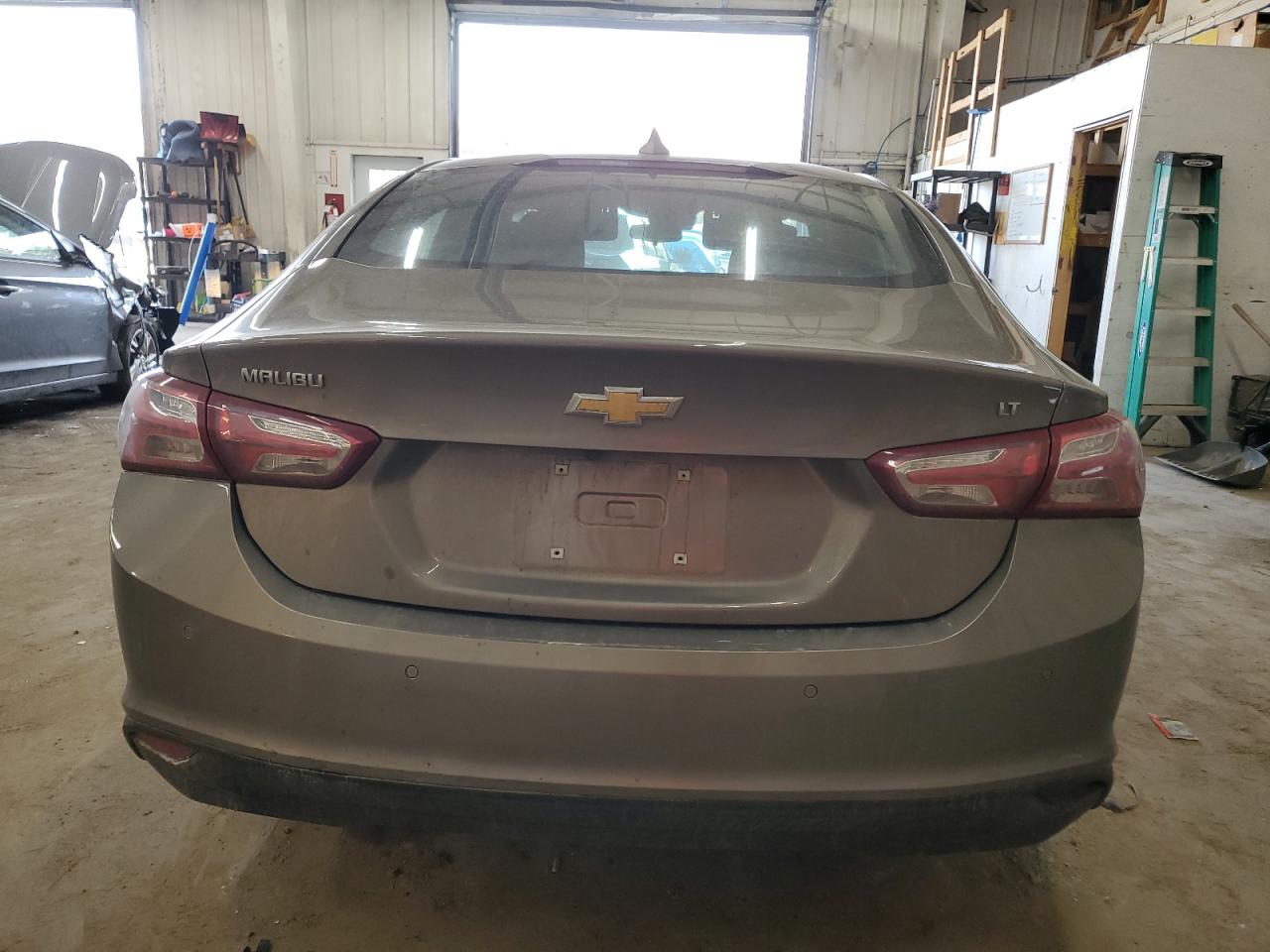 2020 Chevrolet Malibu VIN 1G1ZD5ST7LF062585 Copart auction photo, front end damage thumbnail 6