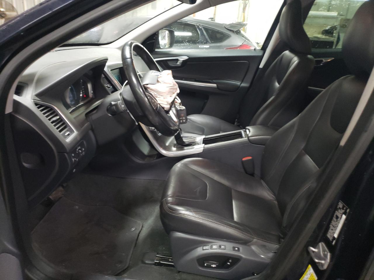 2016 Volvo XC60 VIN YV4612RK3G2822696 Copart auction photo, front end damage thumbnail 7