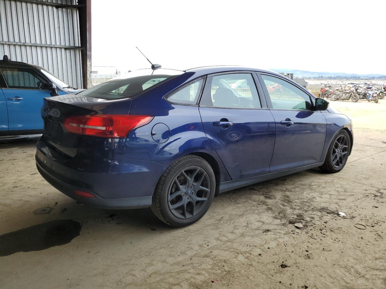 2016 Ford Focus VIN 1FADP3F2XGL254904 Copart auction photo, front end / side damage thumbnail 3