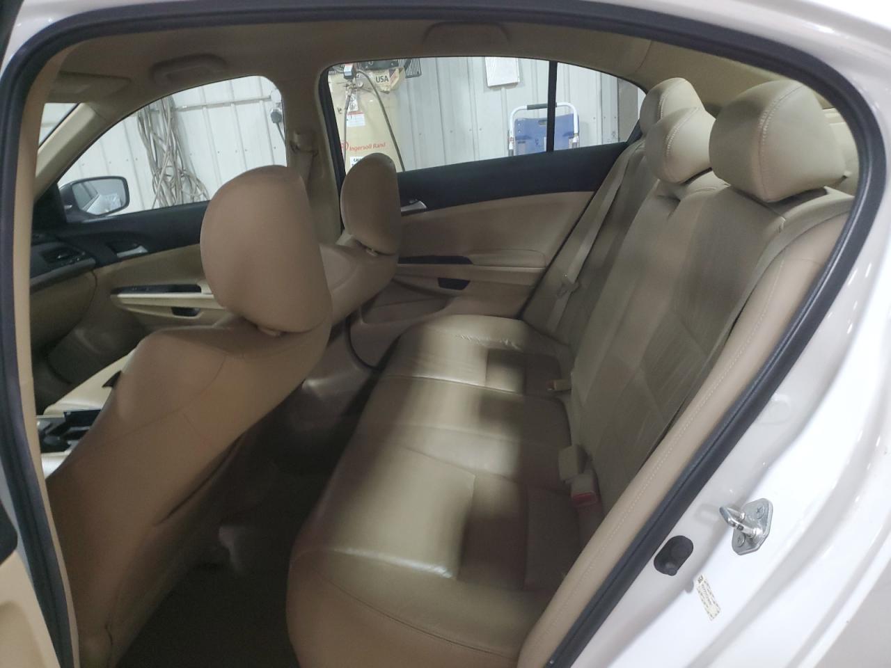 2012 Honda Accord VIN 1HGCP2F6XCA194861 Copart auction photo, side / minor dent/scratches damage thumbnail 10