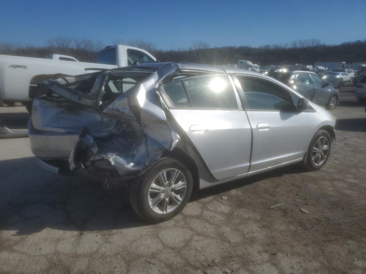 2010 Honda Insight VIN JHMZE2H76AS023275 Copart auction photo, all over damage thumbnail 3