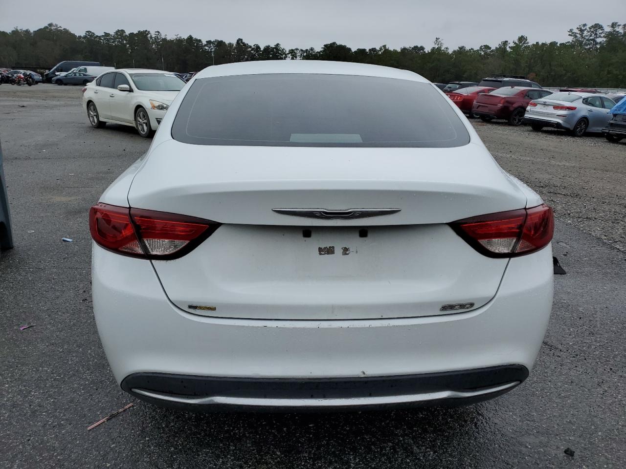 2015 Chrysler 200 VIN 1C3CCCABXFN669222 Copart auction photo, side damage thumbnail 6