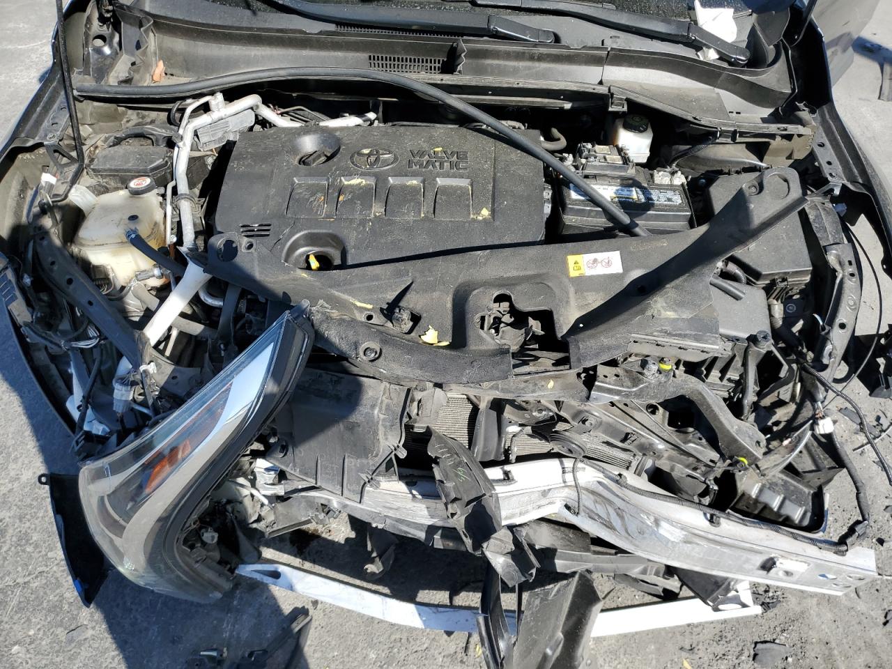2019 Toyota C-HR VIN JTNKHMBX1K1049865 Copart auction photo, front end damage thumbnail 14