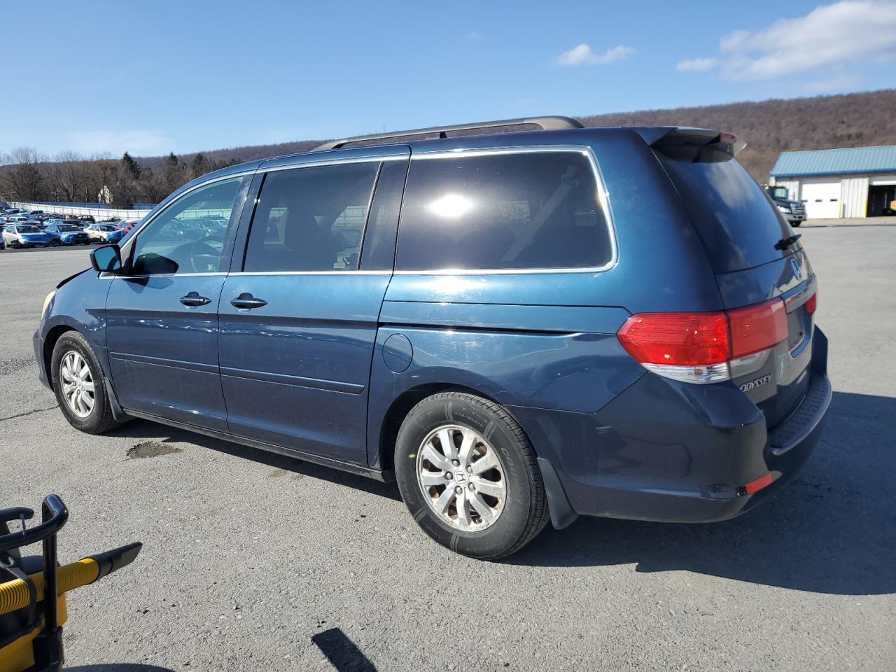 2009 Honda Odyssey VIN 5FNRL38429B412572 Copart auction photo, front end damage thumbnail 2