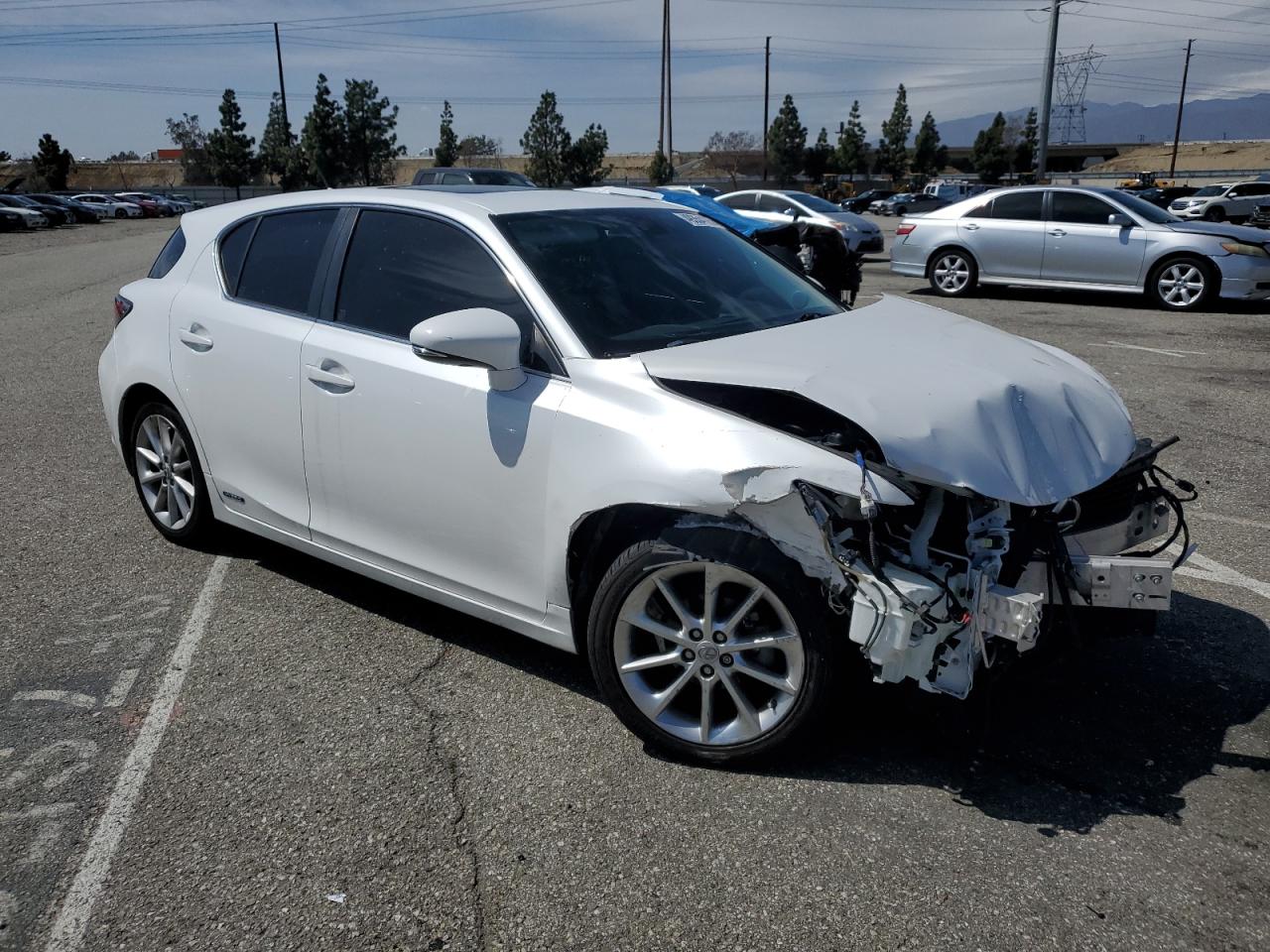 2011 Lexus CT VIN JTHKD5BH4B2037541 Copart auction photo, front end damage thumbnail 4