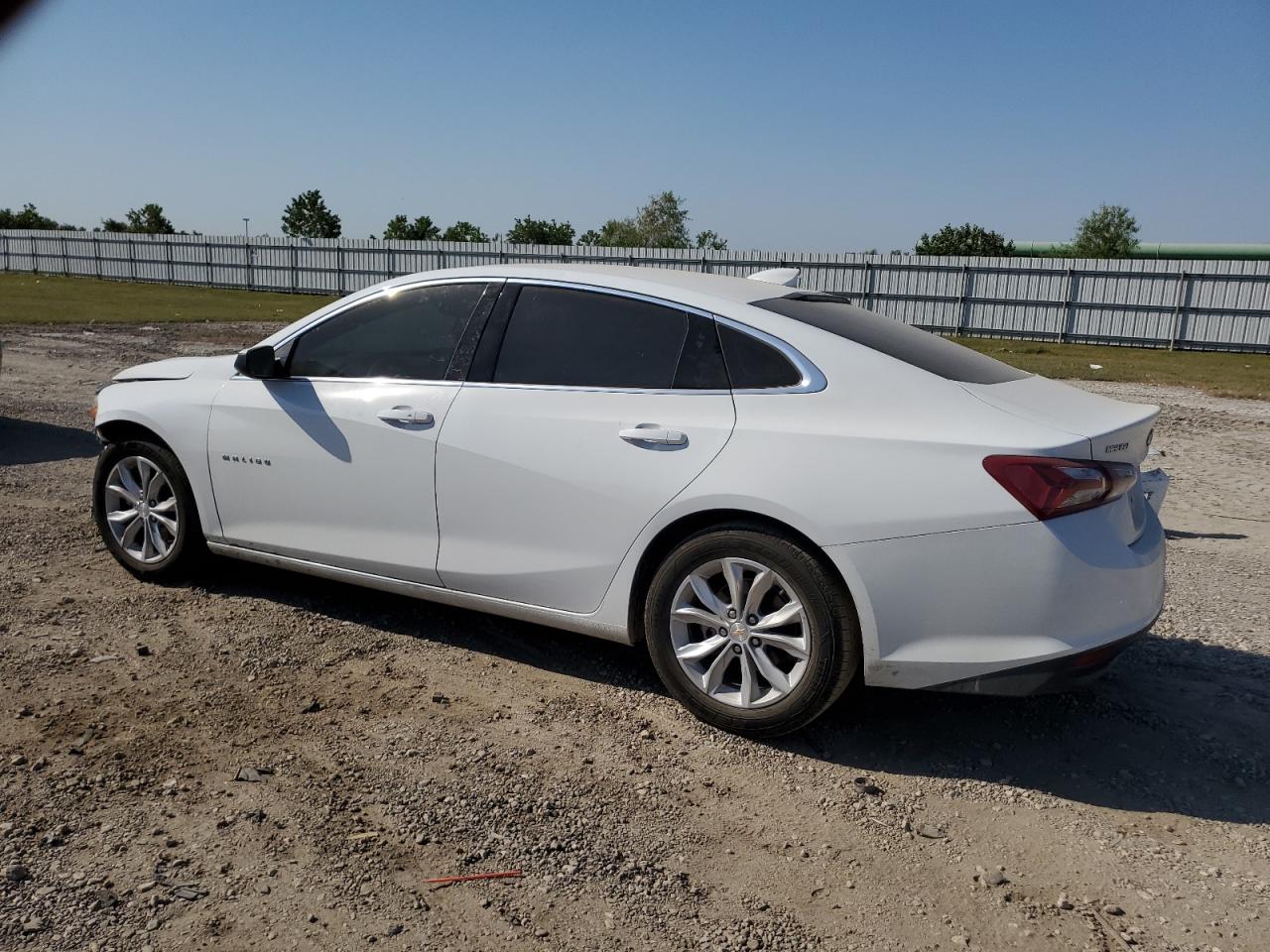 2022 Chevrolet Malibu VIN 1G1ZD5ST5NF110376 Copart auction photo, front end / minor dent/scratches damage thumbnail 2