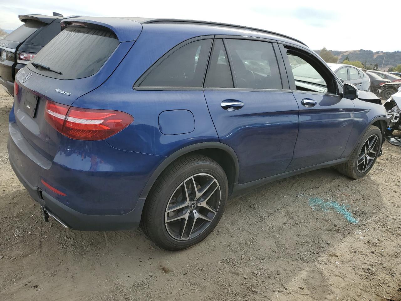 2017 Mercedes-Benz GLC VIN WDC0G4KB0HF242372 Copart auction photo, front end damage thumbnail 3