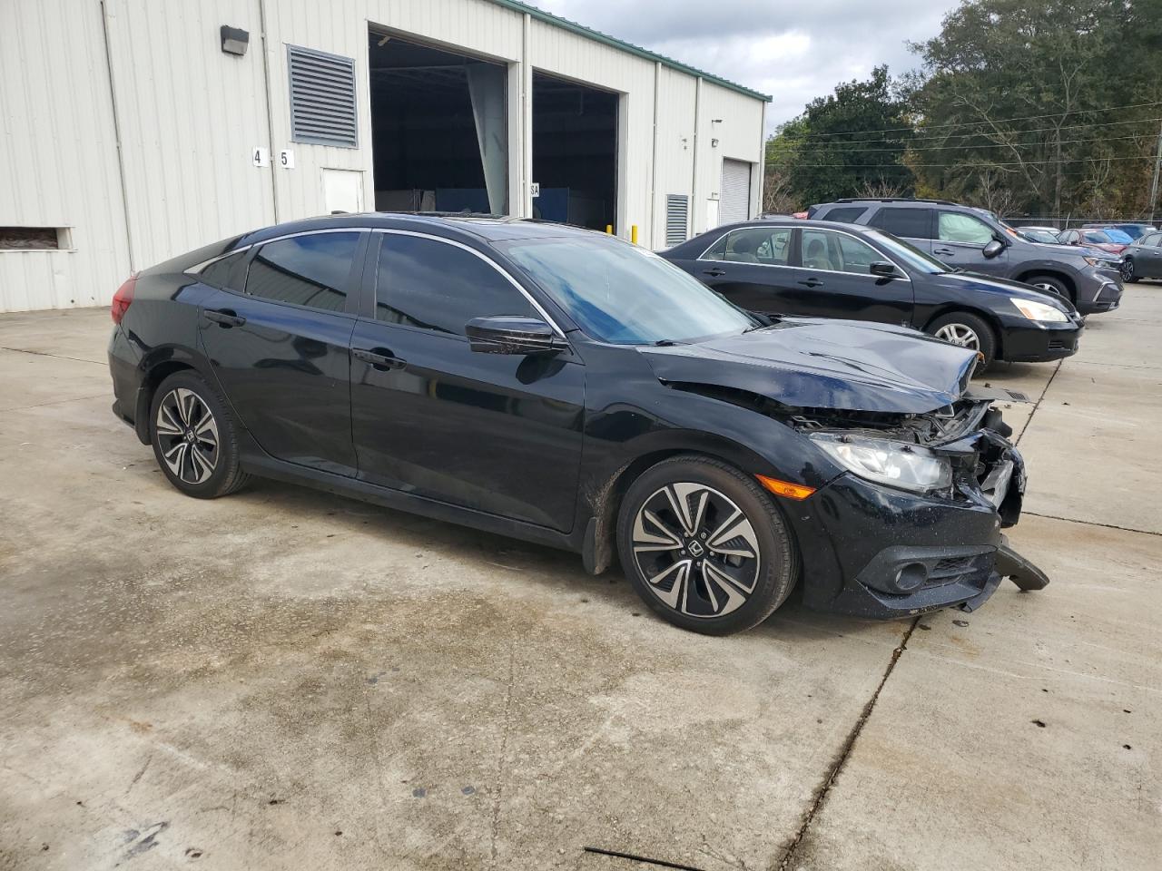 2016 Honda Civic VIN 19XFC1F31GE218491 Copart auction photo, front end damage thumbnail 4