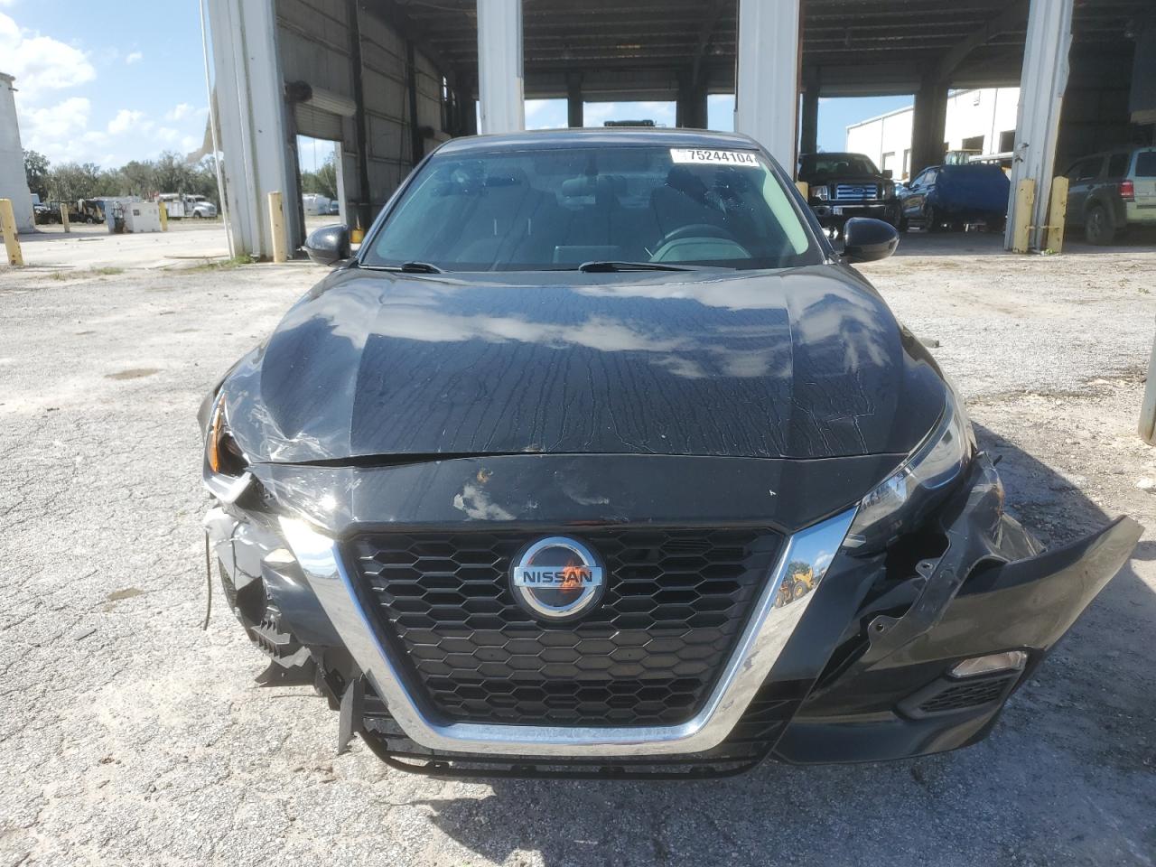 2020 Nissan Altima VIN 1N4BL4BV1LC169193 Copart auction photo, front end / side damage thumbnail 5