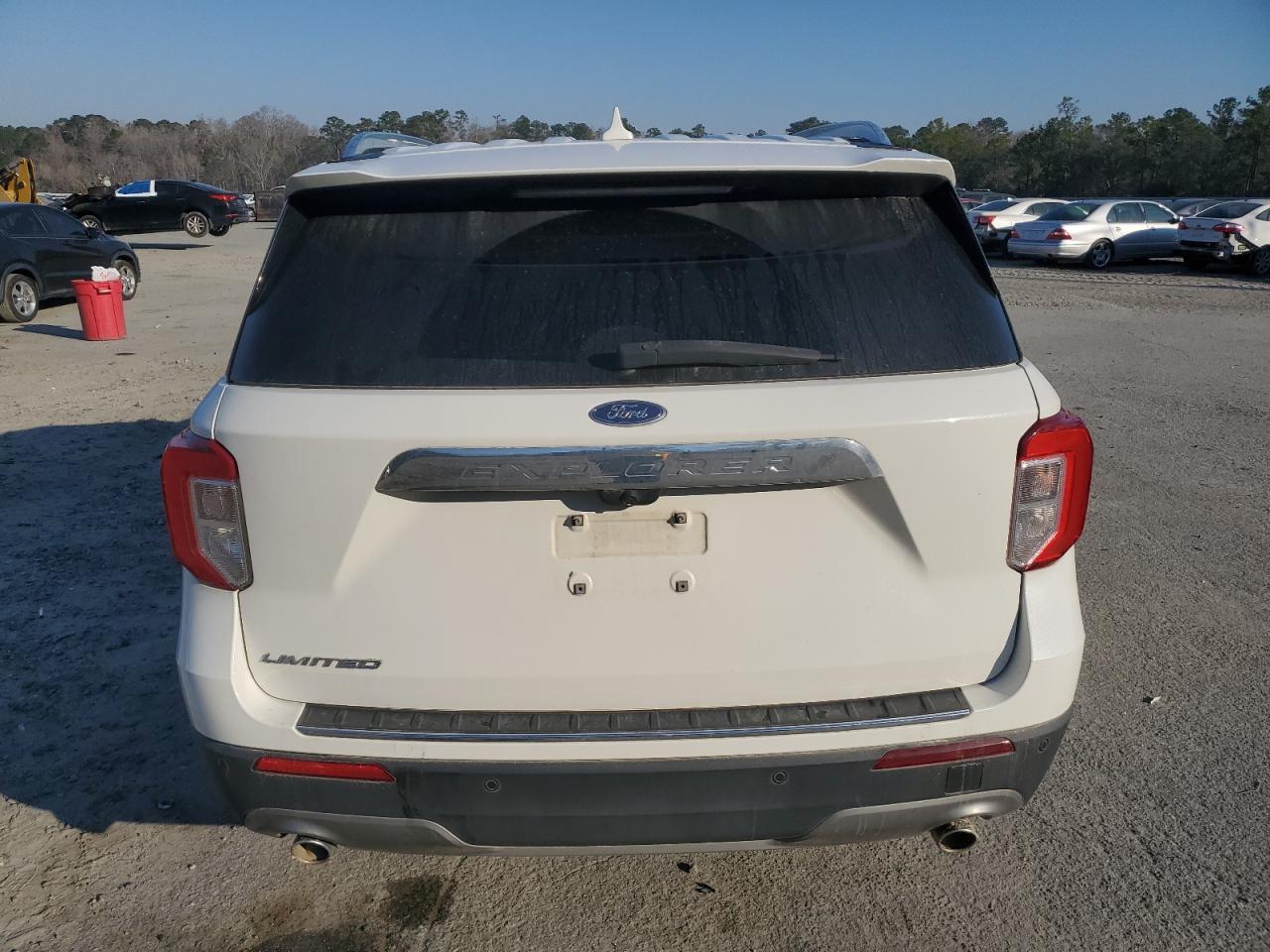 2020 Ford Explorer VIN 1FMSK7FH7LGD12624 Copart auction photo, side damage thumbnail 6