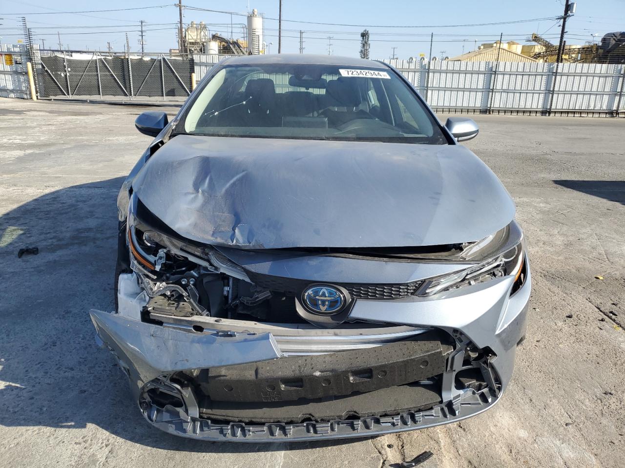 2021 Toyota Corolla VIN JTDEAMDE9MJ021672 Copart auction photo, front end damage thumbnail 5