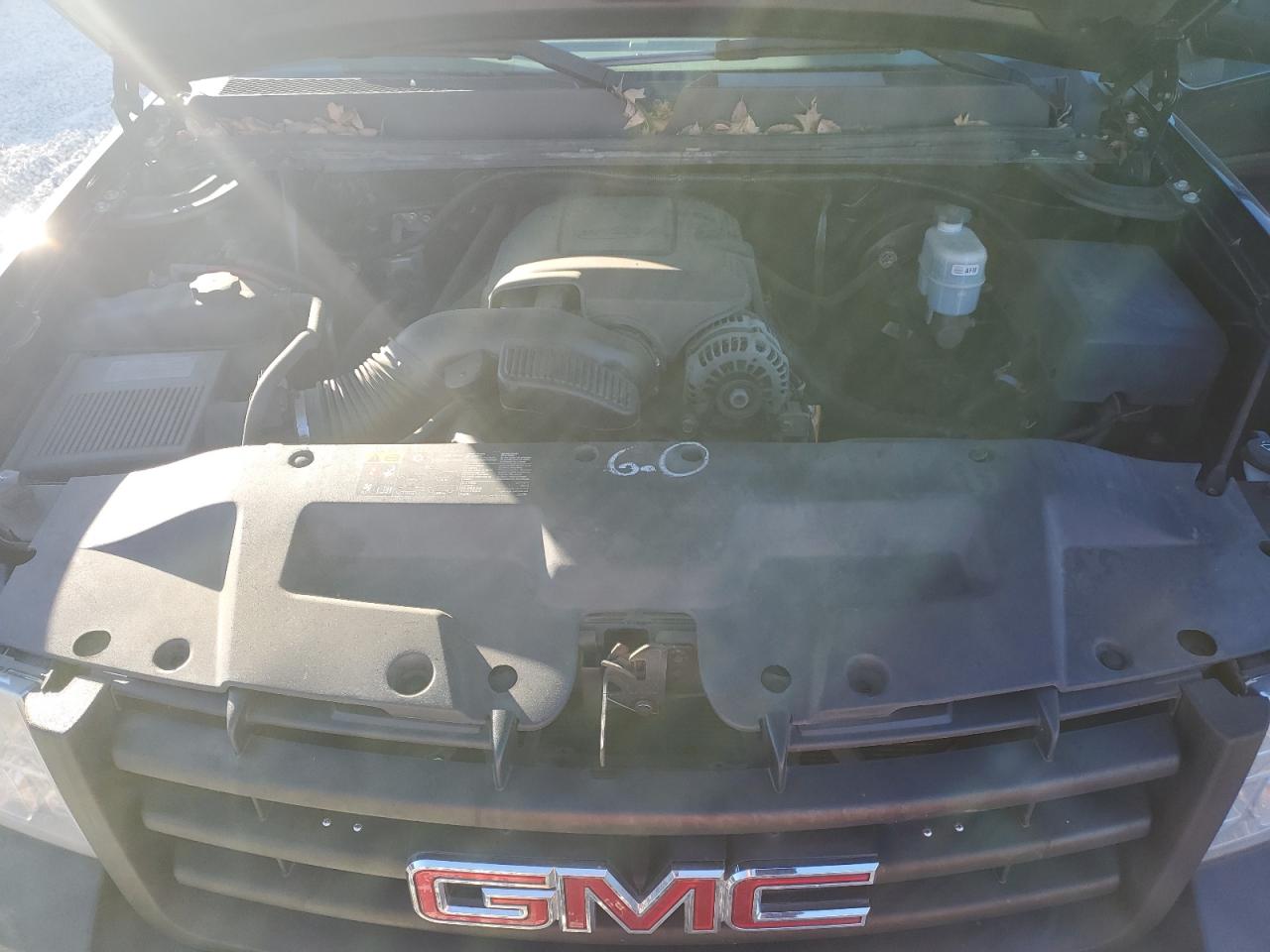 2013 GMC Sierra VIN 1GTR2TEA4DZ320427 Copart auction photo, minor dent/scratches damage thumbnail 11