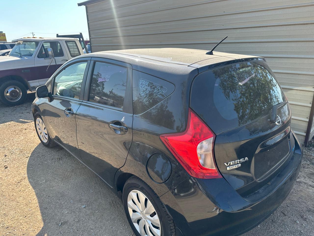 2014 Nissan Versa VIN 3N1CE2CP9EL404480 Copart auction photo, all over / minor dent/scratches damage thumbnail 3
