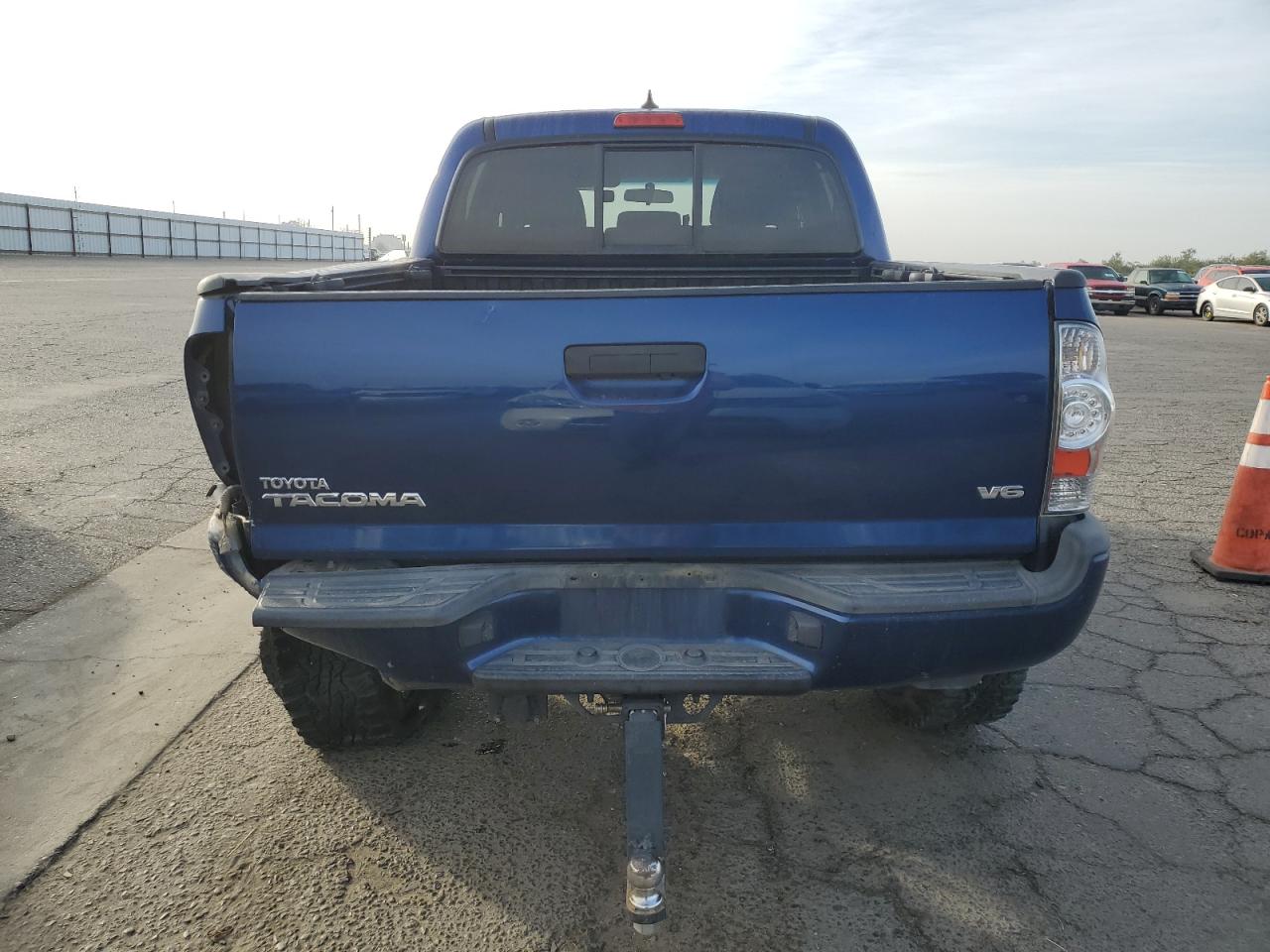 2015 Toyota Tacoma VIN 3TMLU4EN8FM170478 Copart auction photo, rear end / undercarriage damage thumbnail 6