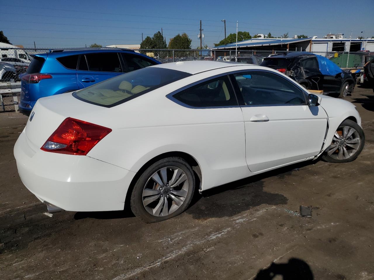 2012 Honda Accord VIN 1HGCS1B86CA013853 Copart auction photo, front end damage thumbnail 3