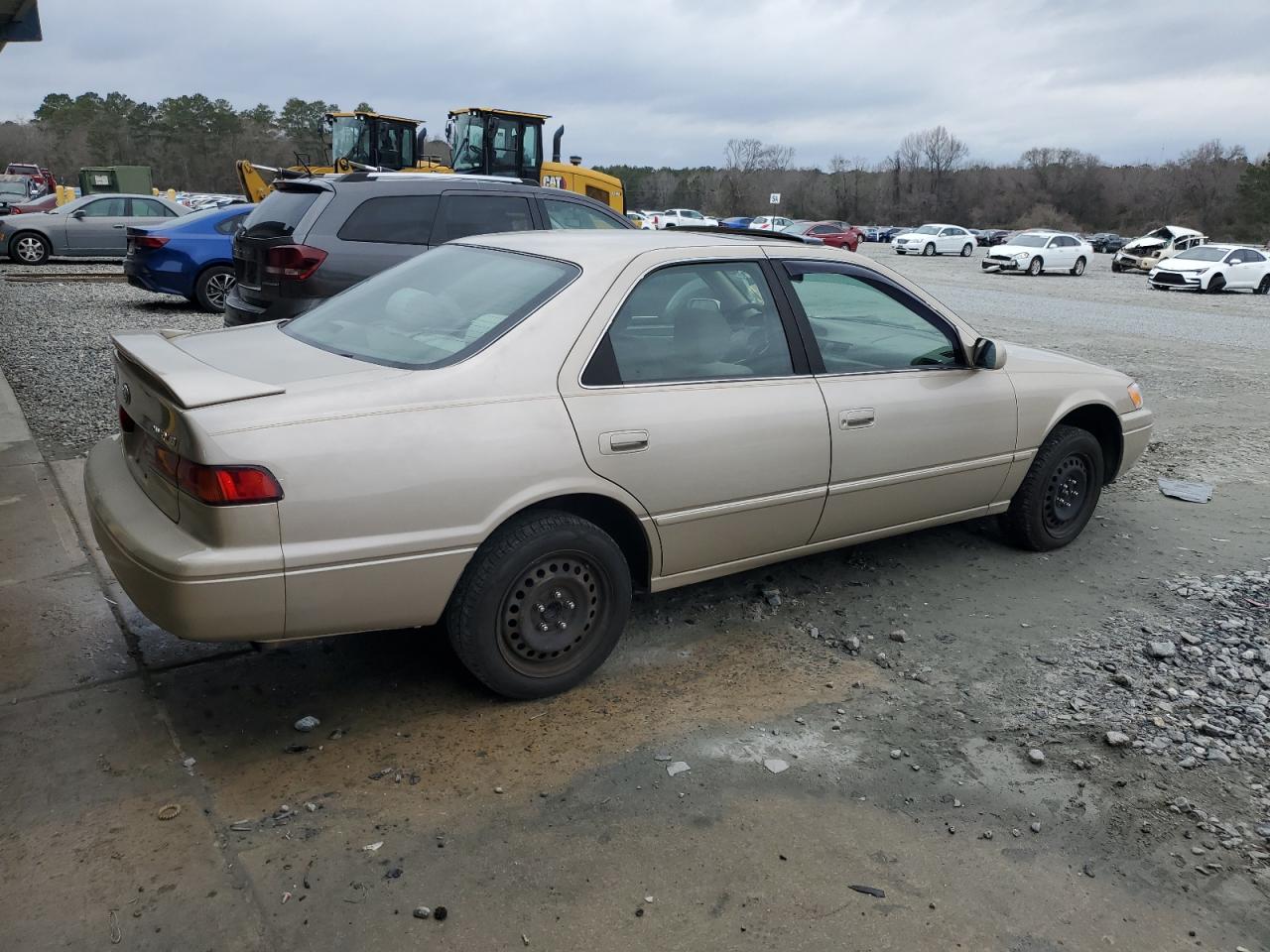 1997 Toyota Camry VIN JT2BG22K6V0051663 Copart auction photo, side / rear end damage thumbnail 3