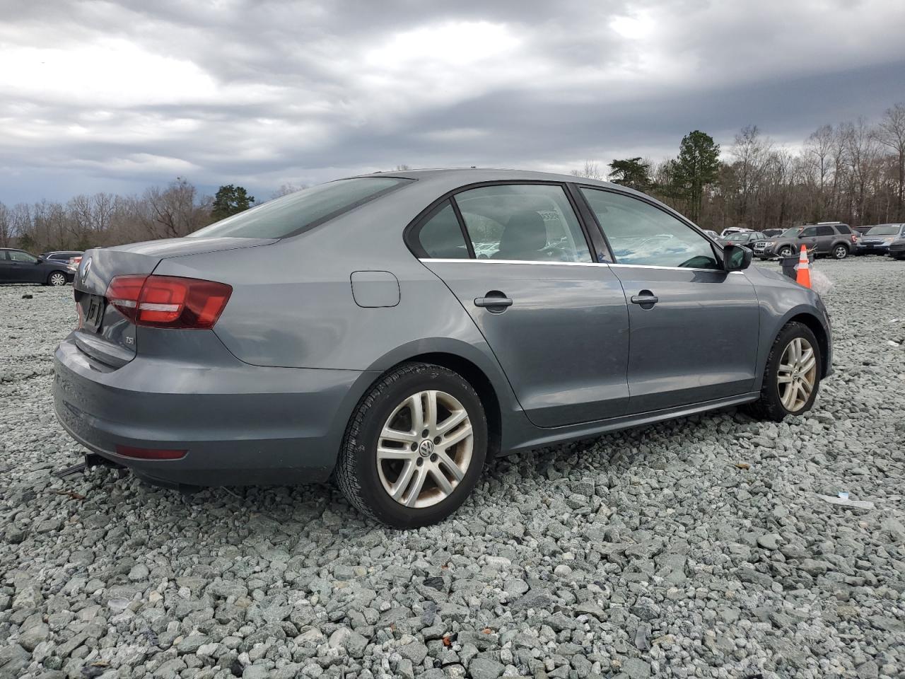 2017 Volkswagen Jetta VIN 3VW2B7AJ9HM325609 Copart auction photo, front end damage thumbnail 3