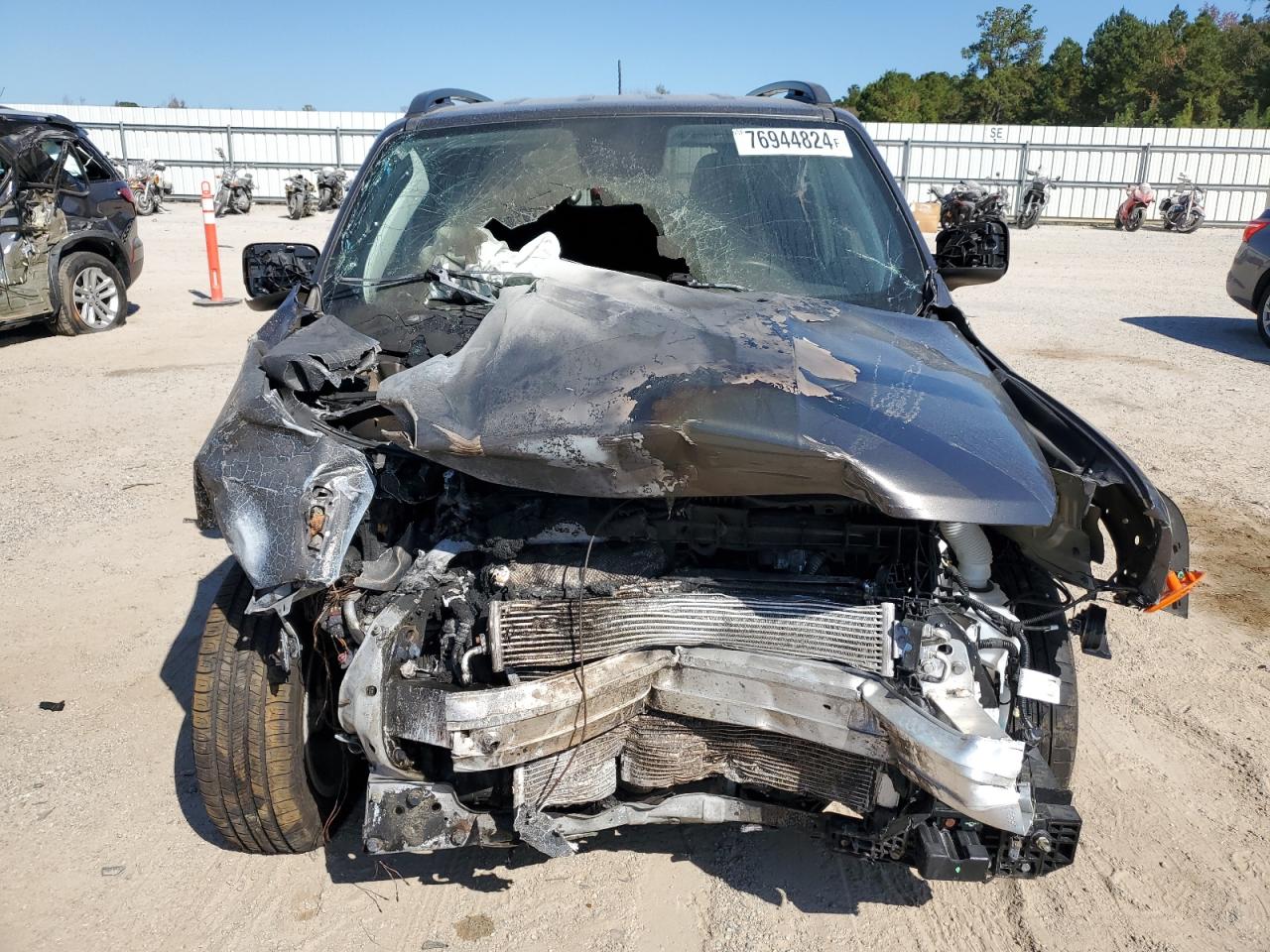 2018 Jeep Renegade VIN ZACCJABB9JPJ30219 Copart auction photo, front end damage thumbnail 5