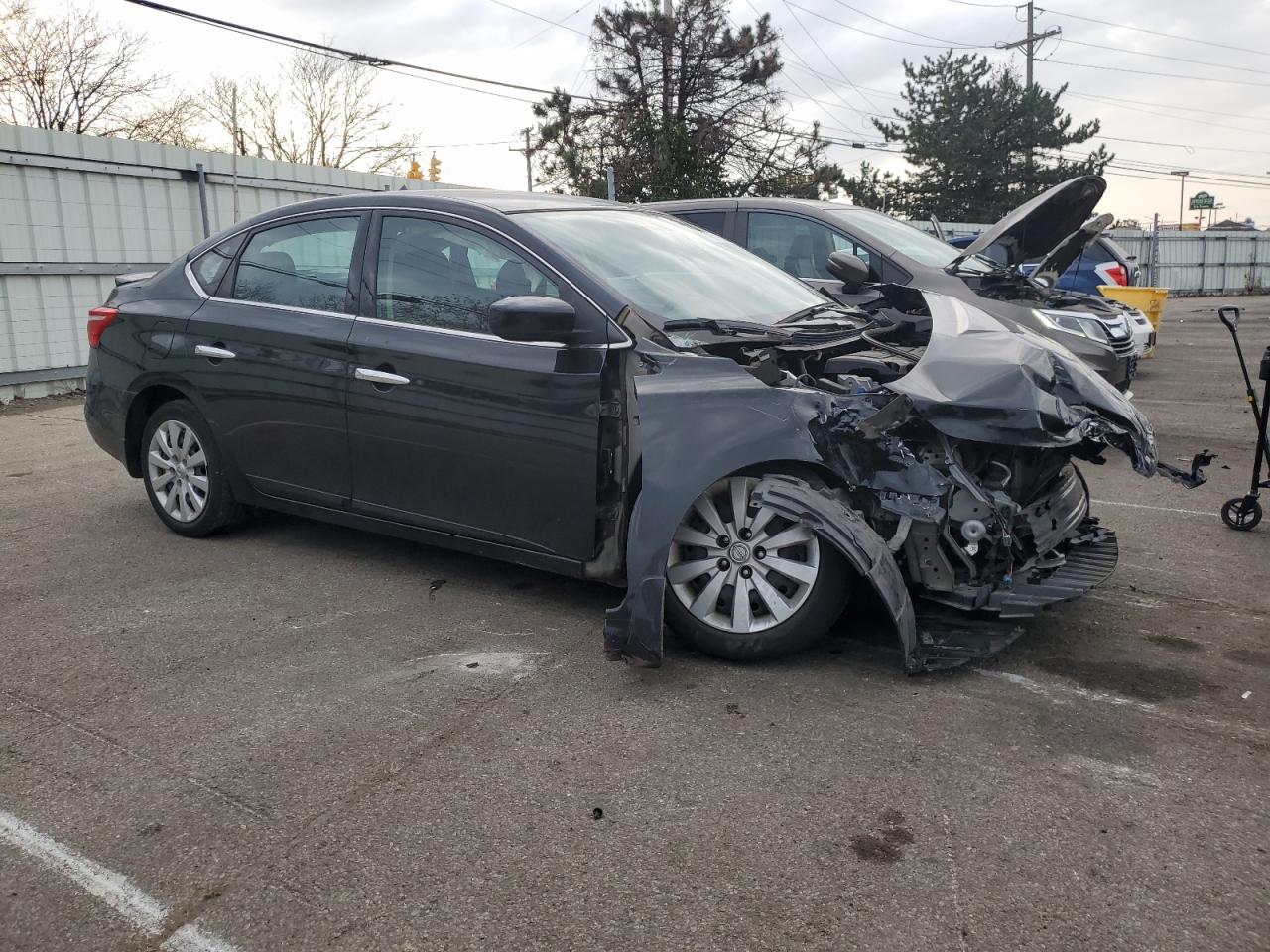 2019 Nissan Sentra VIN 3N1AB7AP3KY251612 Copart auction photo, front end / side damage thumbnail 4