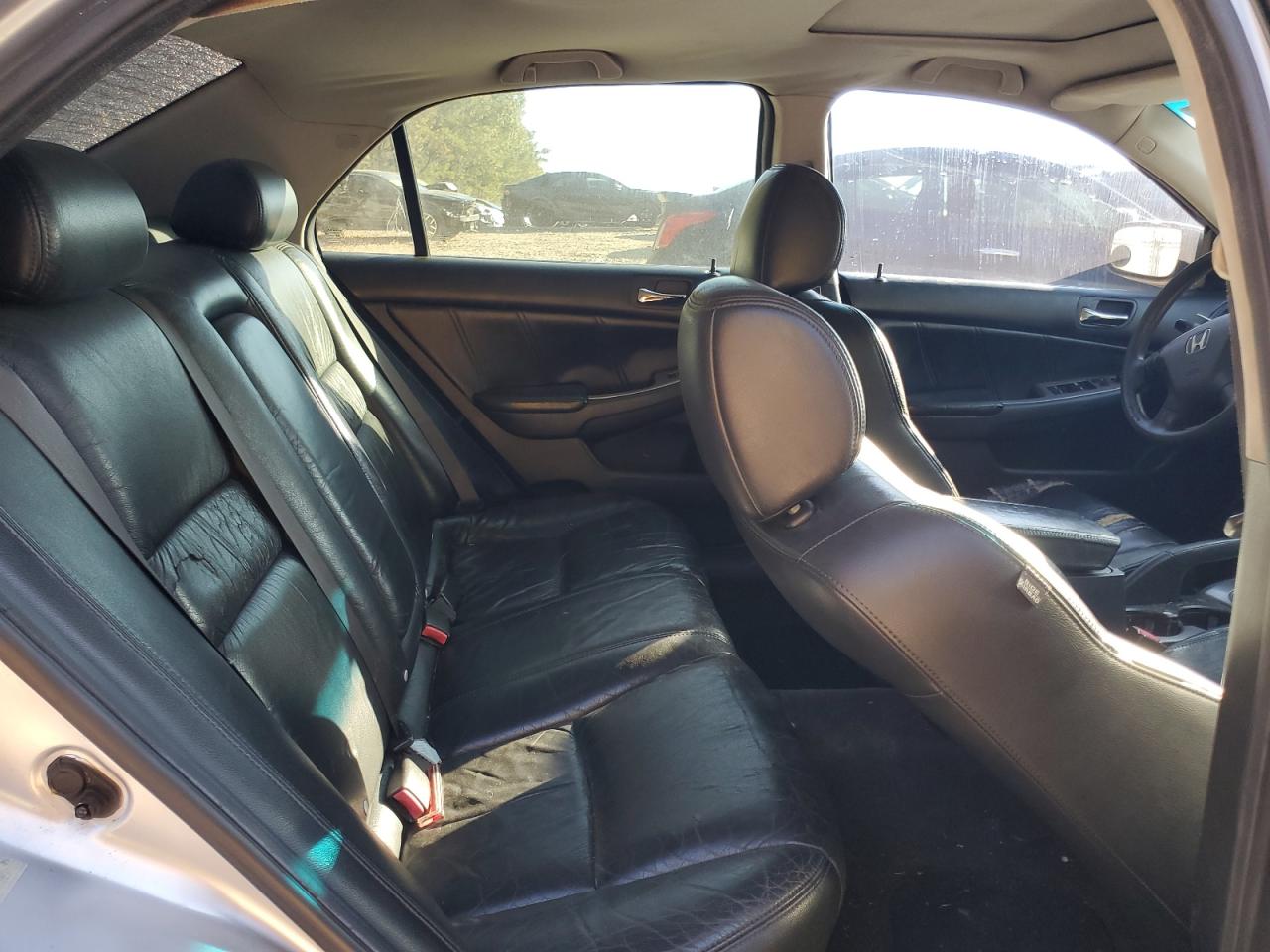 2004 Honda Accord VIN 1HGCM56834A054731 Copart auction photo, rear end damage thumbnail 10
