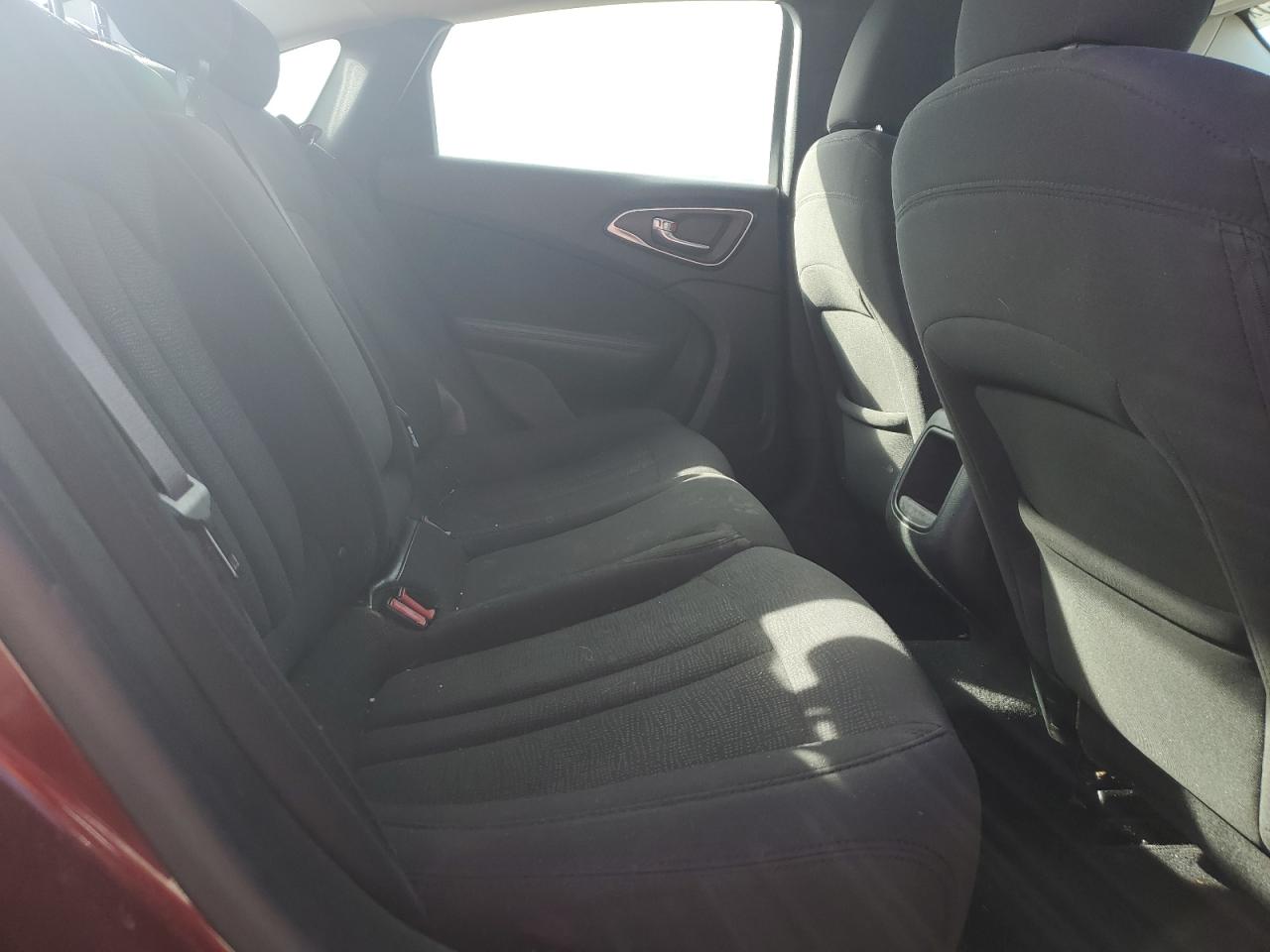 2015 Chrysler 200 VIN 1C3CCCAB6FN534013 Copart auction photo, front end / minor dent/scratches damage thumbnail 10
