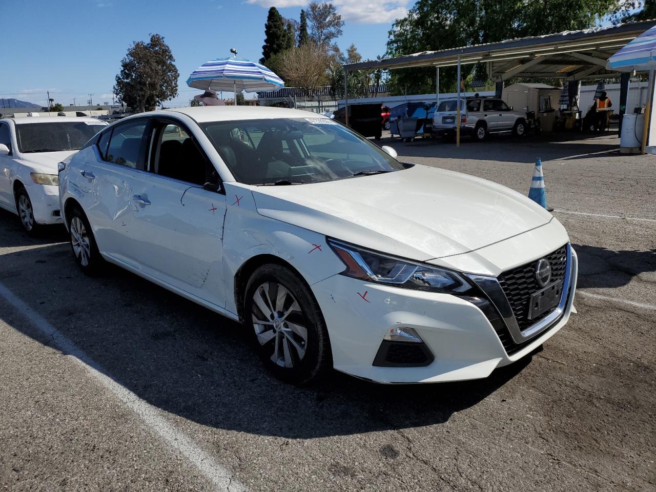 2020 Nissan Altima VIN 1N4BL4BV1LC207036 Copart auction photo, side / minor dent/scratches damage thumbnail 4
