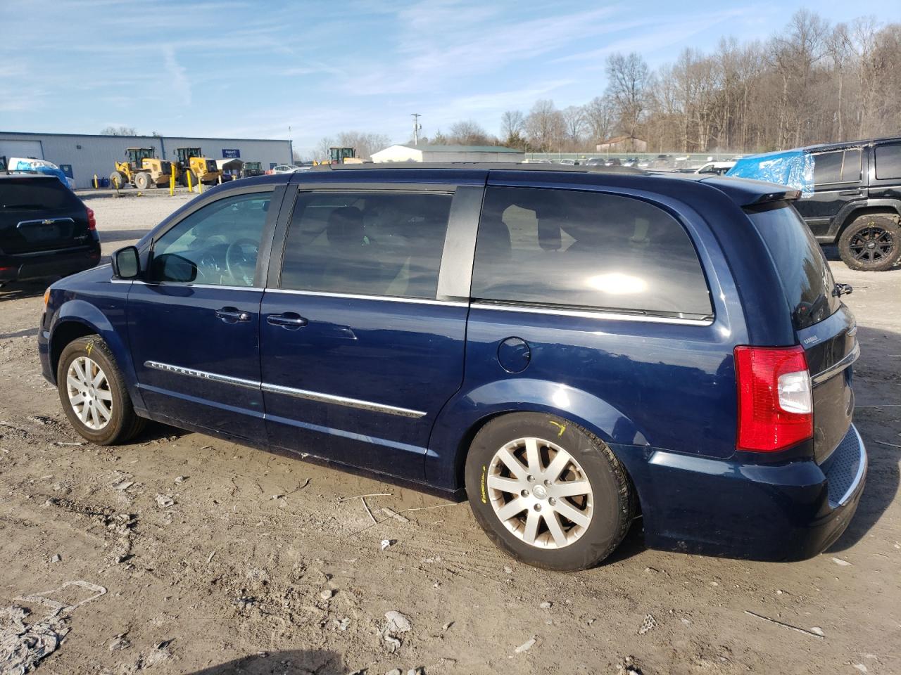 2016 Chrysler Town & Country VIN 2C4RC1BG7GR207032 Copart auction photo, side damage thumbnail 2