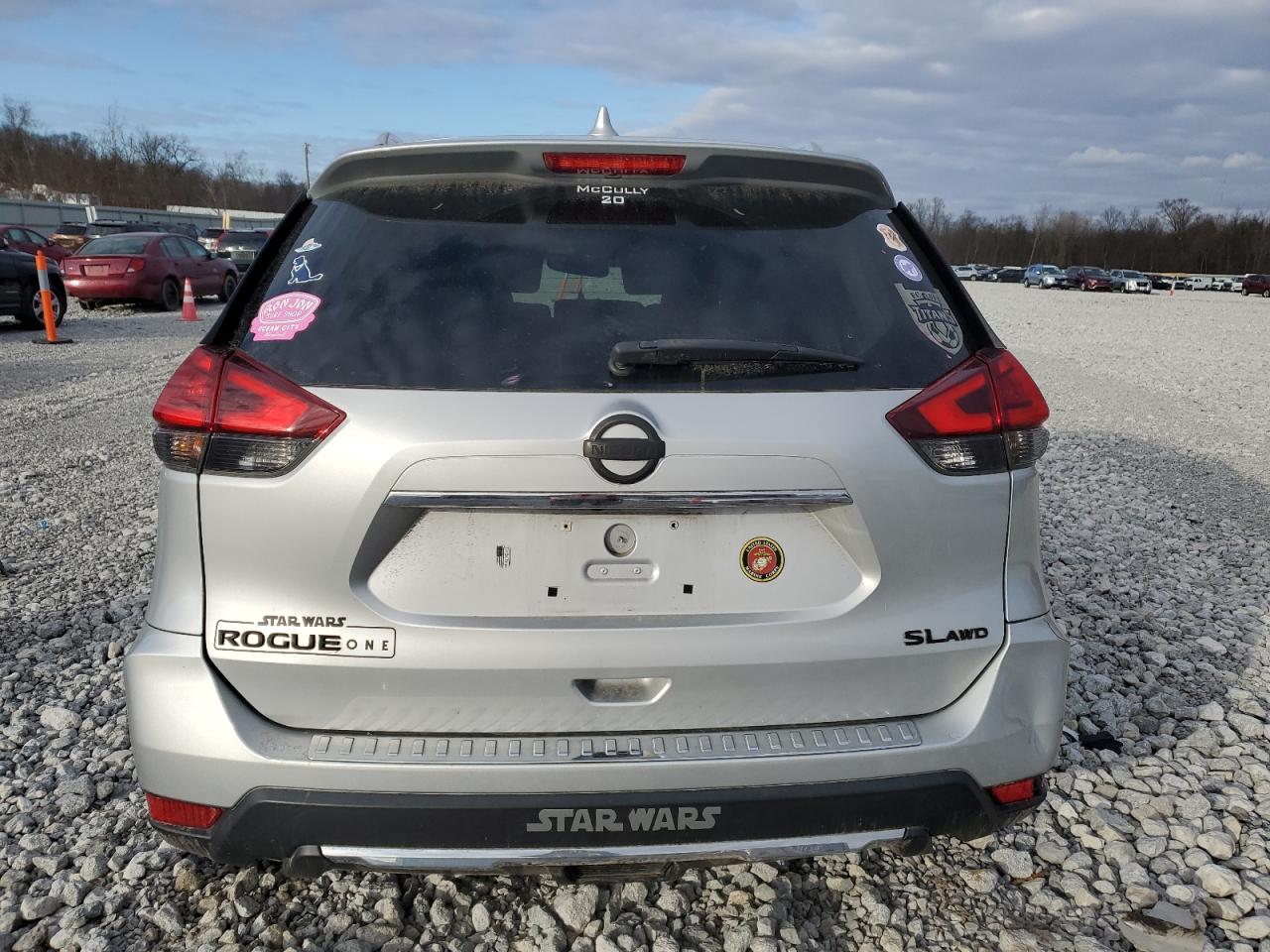 2017 Nissan Rogue VIN 5N1AT2MV9HC746093 Copart auction photo, front end / side damage thumbnail 6