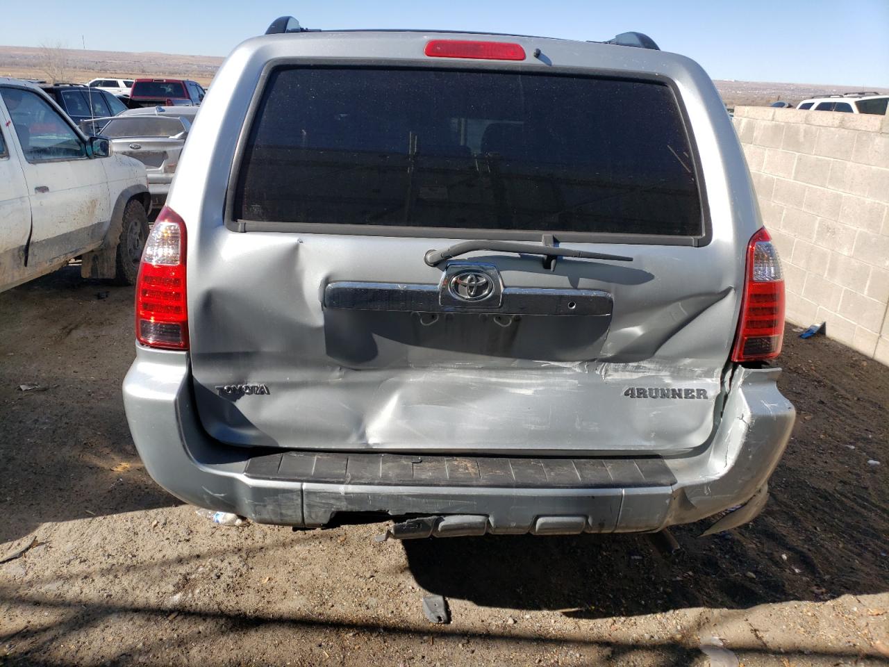 2007 Toyota 4Runner VIN JTEZU14R170092123 Copart auction photo, rear end damage thumbnail 6
