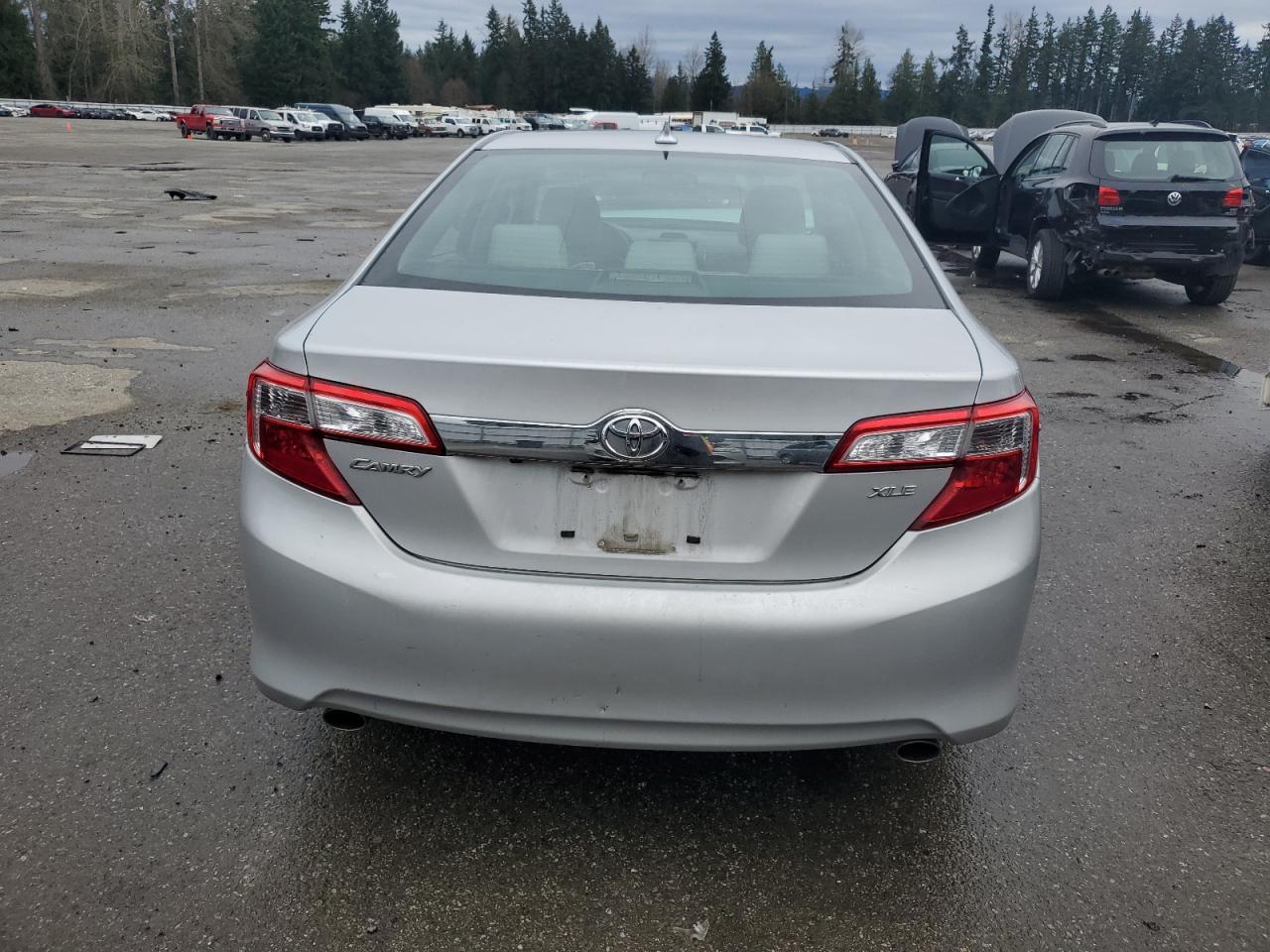 2012 Toyota Camry VIN 4T1BK1FK2CU512336 Copart auction photo, front end / rear end damage thumbnail 6