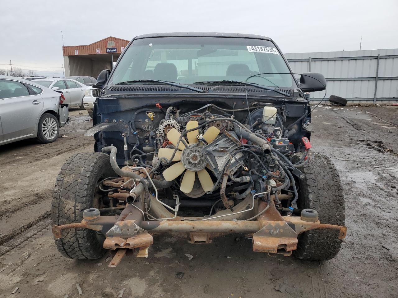 2002 Chevrolet Silverado VIN 1GCEC14W82Z286860 Copart auction photo, all over damage thumbnail 5