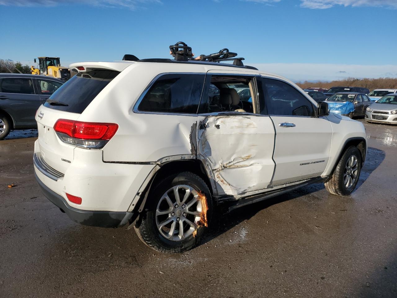2014 Jeep Grand Cherokee VIN 1C4RJFBGXEC589632 Copart auction photo, side damage thumbnail 3