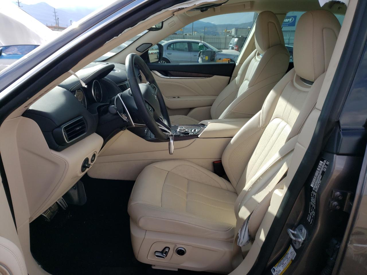 2022 Maserati Levante VIN ZN661ZUM9NX399027 Copart auction photo, side / rear end damage thumbnail 7