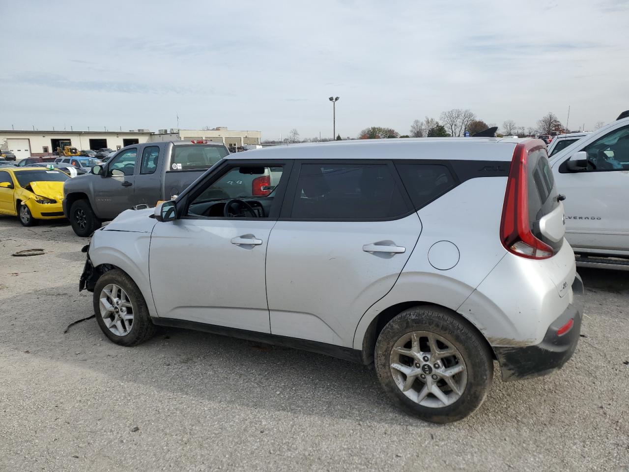 2021 KIA Soul VIN KNDJ23AU2M7783532 Copart auction photo, front end / minor dent/scratches damage thumbnail 2