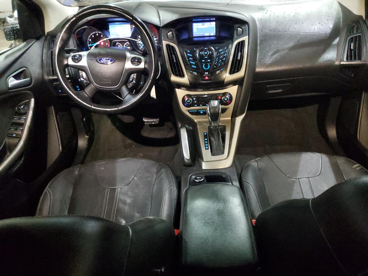 2012 Ford Focus VIN 1FAHP3M25CL412600 Copart auction photo, rear end damage thumbnail 8