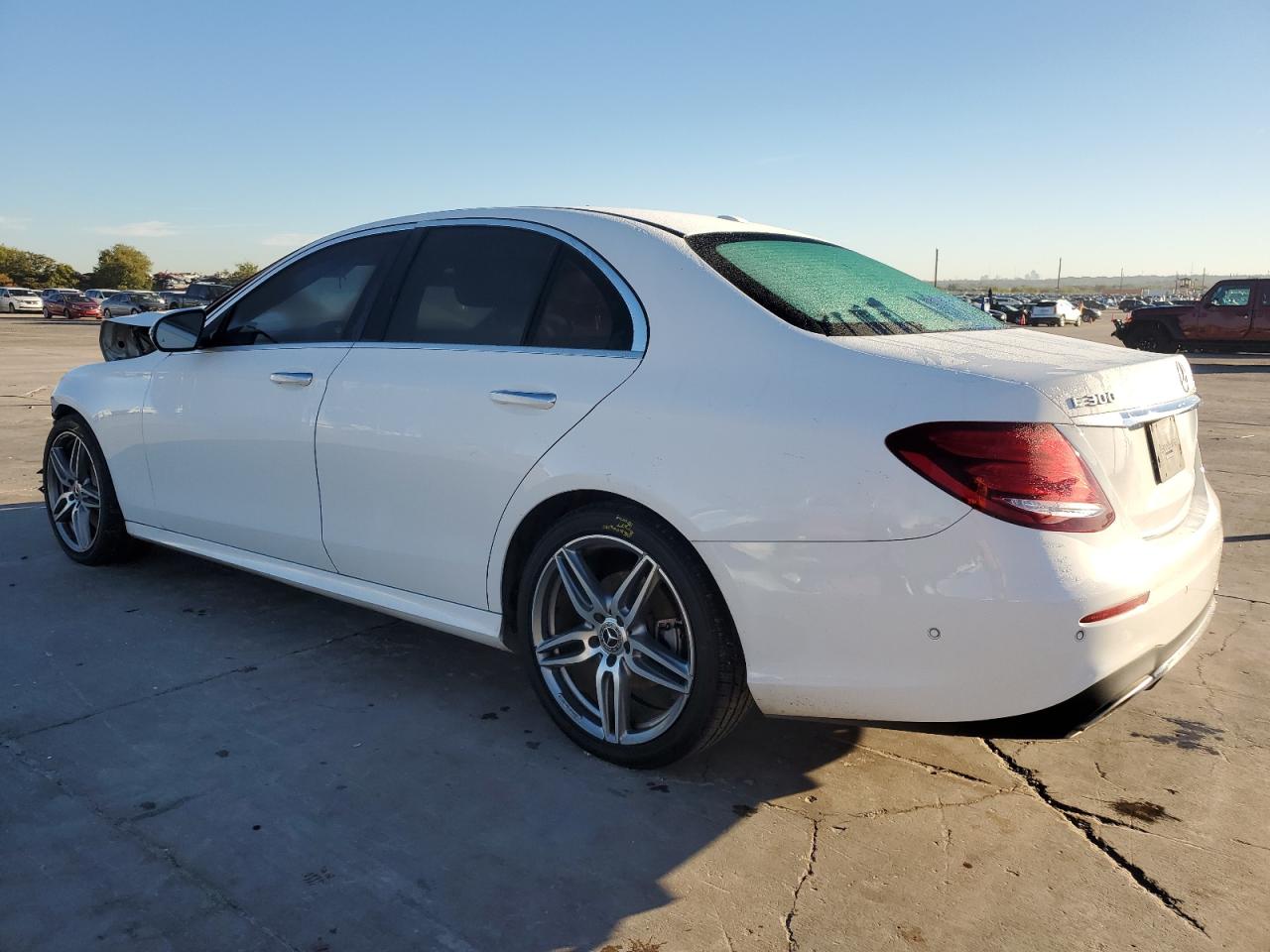 2017 Mercedes-Benz E-klasse VIN WDDZF4JB8HA285717 Copart auction photo, front end damage thumbnail 2