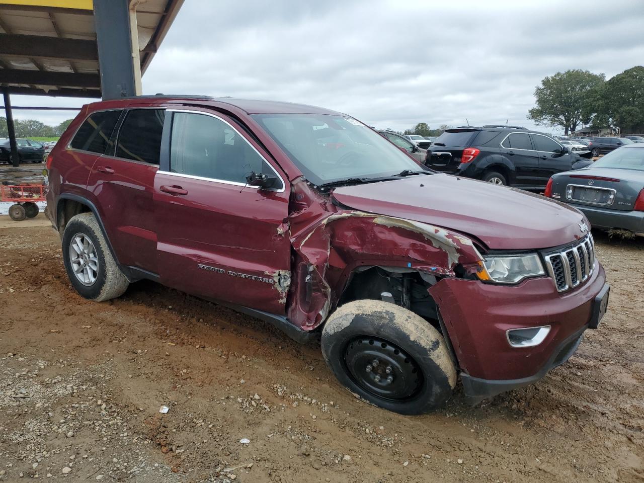 2018 Jeep Grand Cherokee VIN 1C4RJFAG9JC440009 Copart auction photo, front end / side damage thumbnail 4