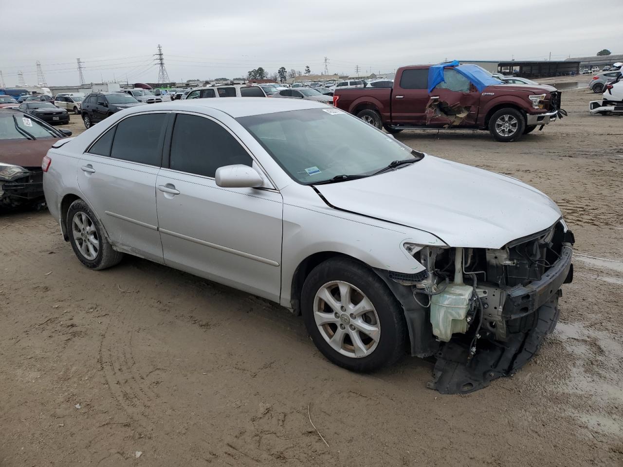2011 Toyota Camry VIN 4T4BF3EKXBR102406 Copart auction photo, front end / minor dent/scratches damage thumbnail 4