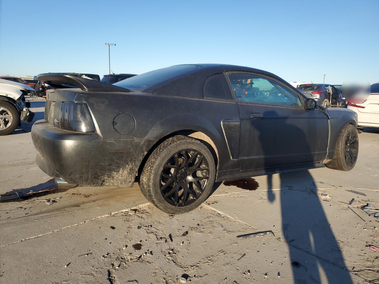 2001 Ford Mustang VIN 1FAFP42X91F126840 Copart auction photo, front end / top/roof damage thumbnail 3