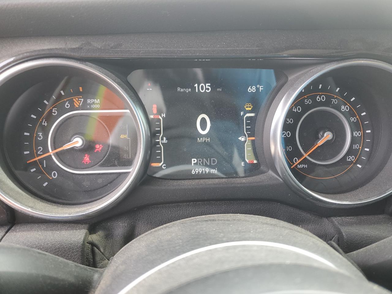 2020 Jeep Wrangler VIN 1C4HJXDG2LW325430 Copart auction photo, front end / minor dent/scratches damage thumbnail 9