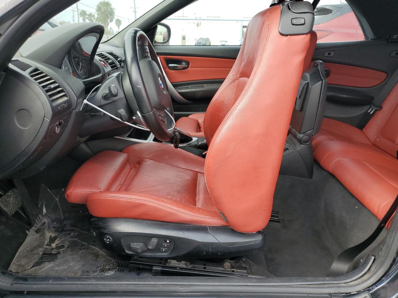 2012 BMW 1er VIN WBAUN7C52CVM26134 Copart auction photo, front end damage thumbnail 7