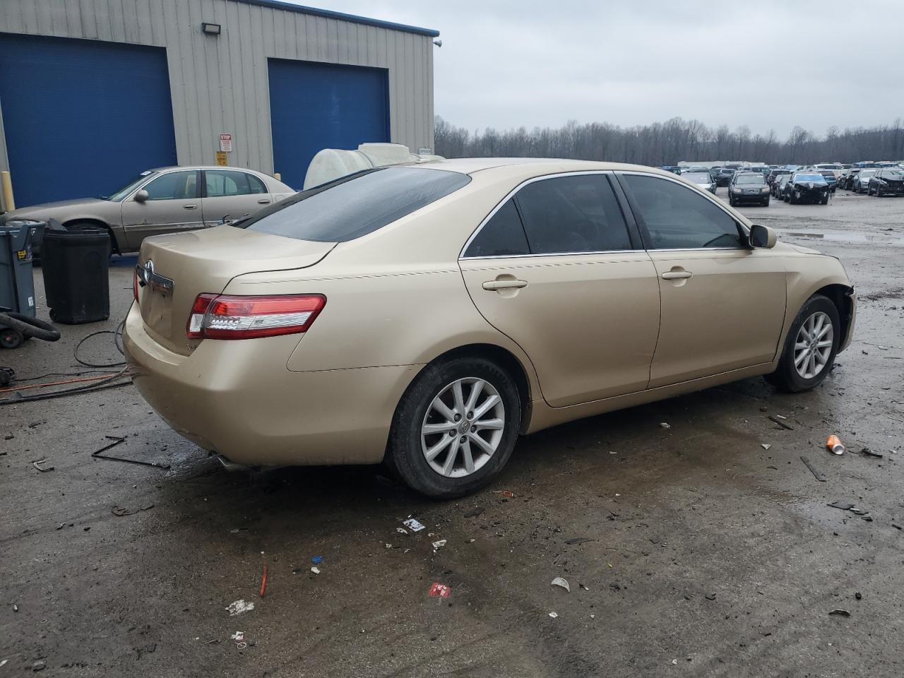 2010 Toyota Camry VIN 4T1BF3EK4AU015917 Copart auction photo, front end damage thumbnail 3