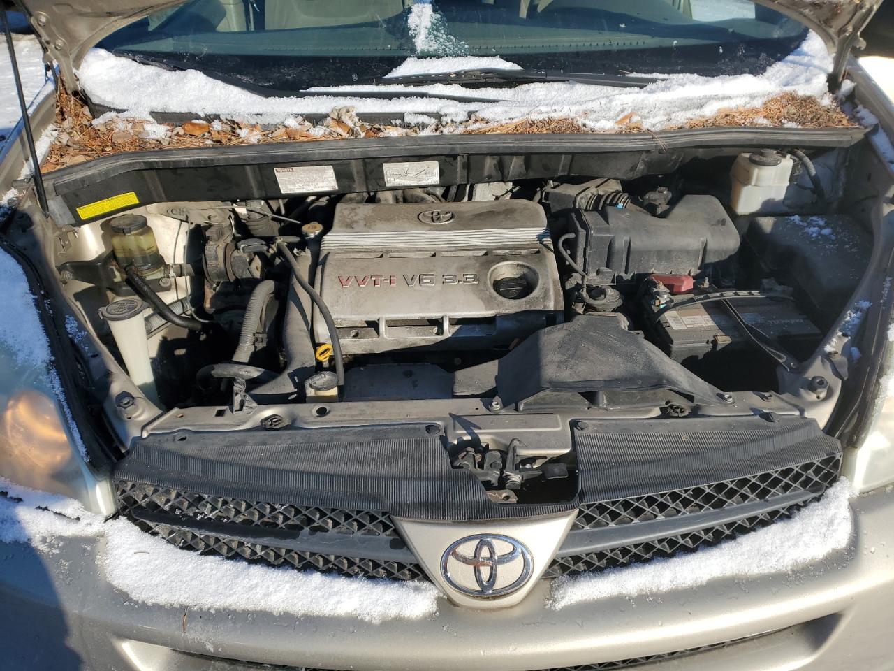 2004 Toyota Sienna VIN 5TDZA23C94S164548 Copart auction photo, all over damage thumbnail 12