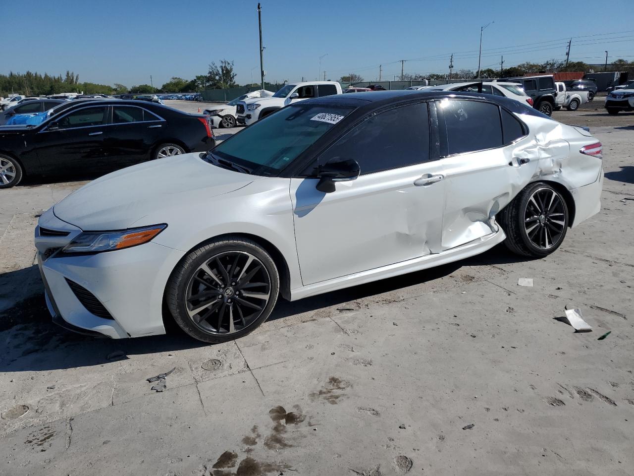 2020 Toyota Camry VIN 4T1K61AKXLU381135
