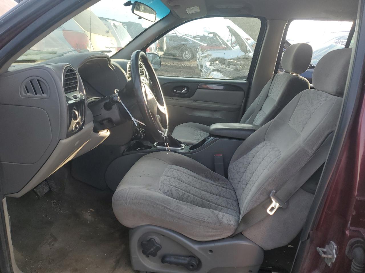 2004 GMC Envoy VIN 1GKDT13S342304711 Copart auction photo, front end / side damage thumbnail 7