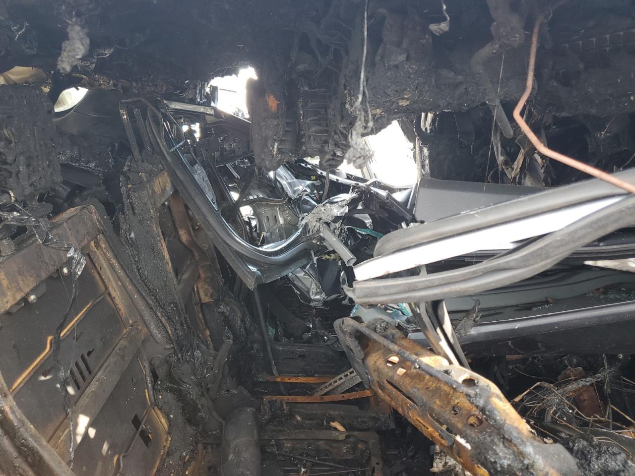 2017 Ford Explorer VIN 1FM5K8DH5HGD73080 Copart auction photo, burn / rollover damage thumbnail 10