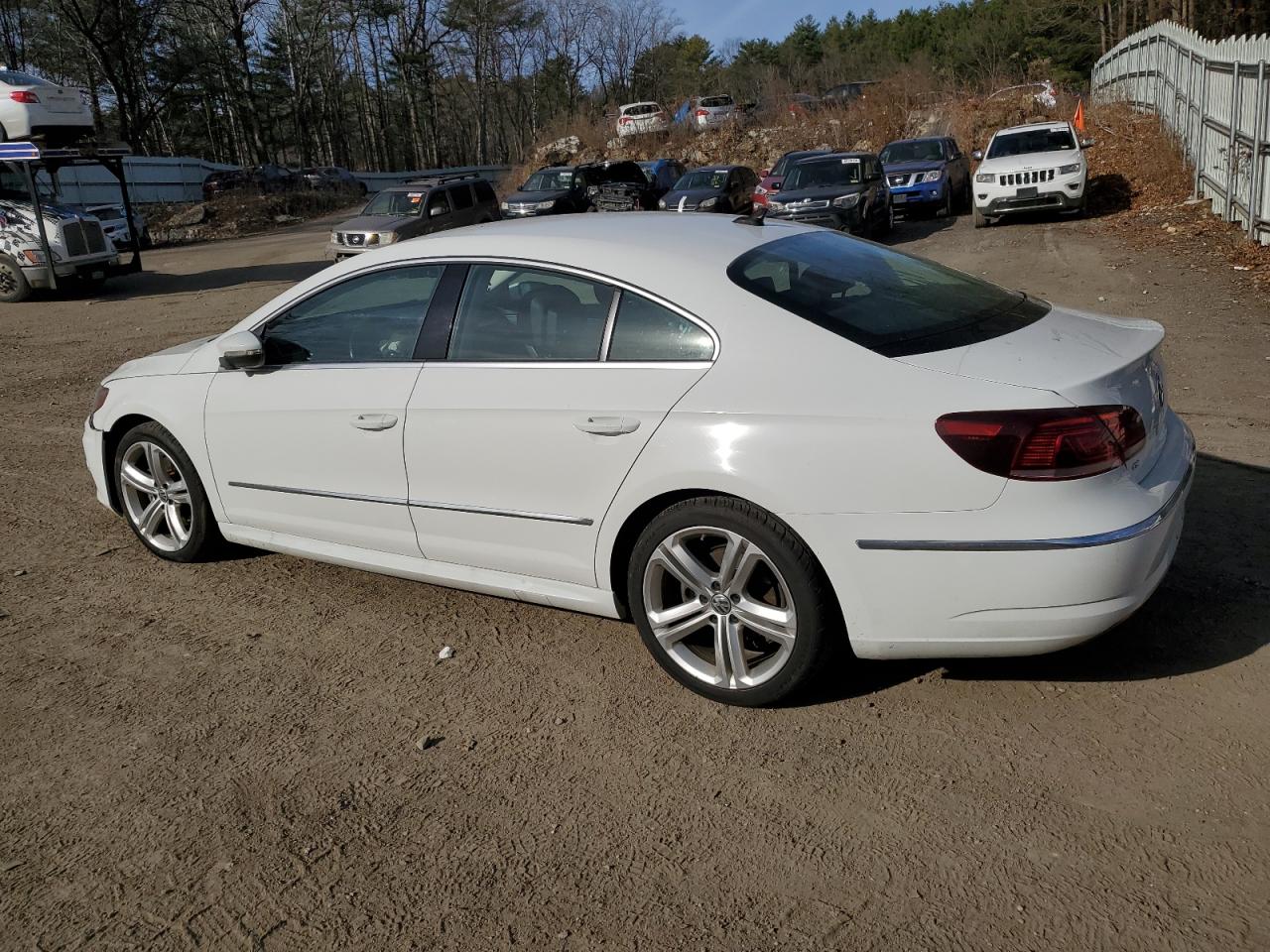 2016 Volkswagen Passat CC VIN WVWBP7AN2GE514212 Copart auction photo, front end / minor dent/scratches damage thumbnail 2